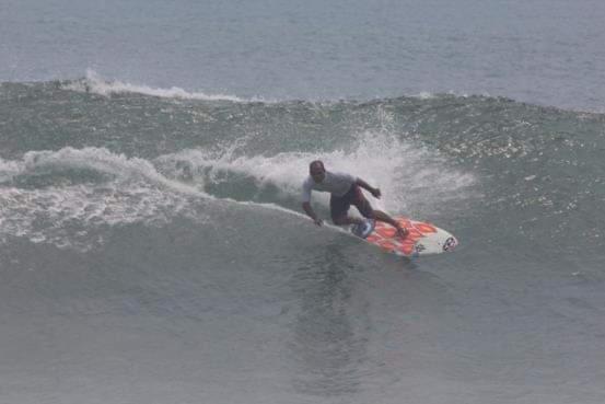 Apartament Big Daddy'S Surfcamp Pasanggaran Zewnętrze zdjęcie