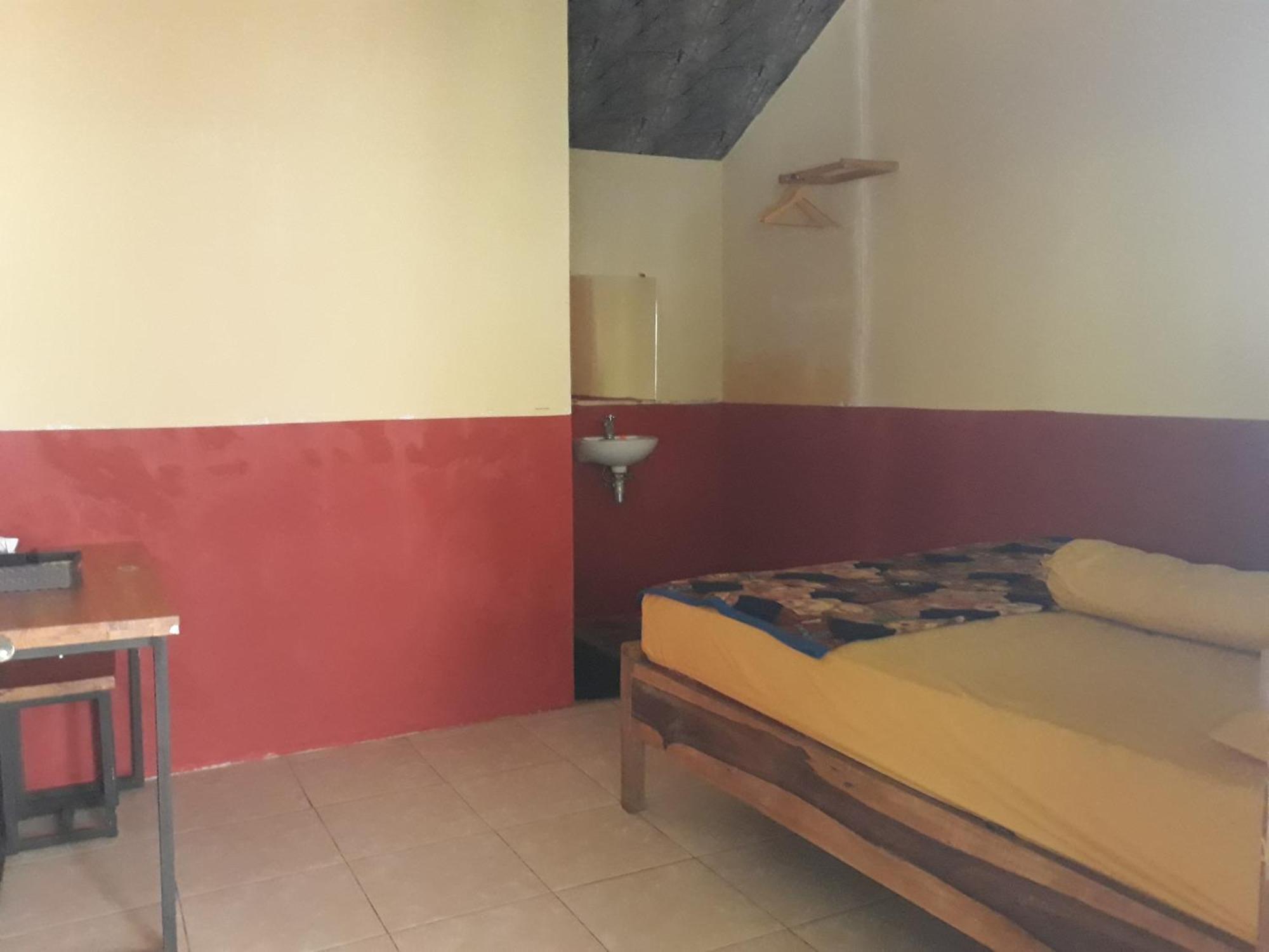 Apartament Big Daddy'S Surfcamp Pasanggaran Zewnętrze zdjęcie