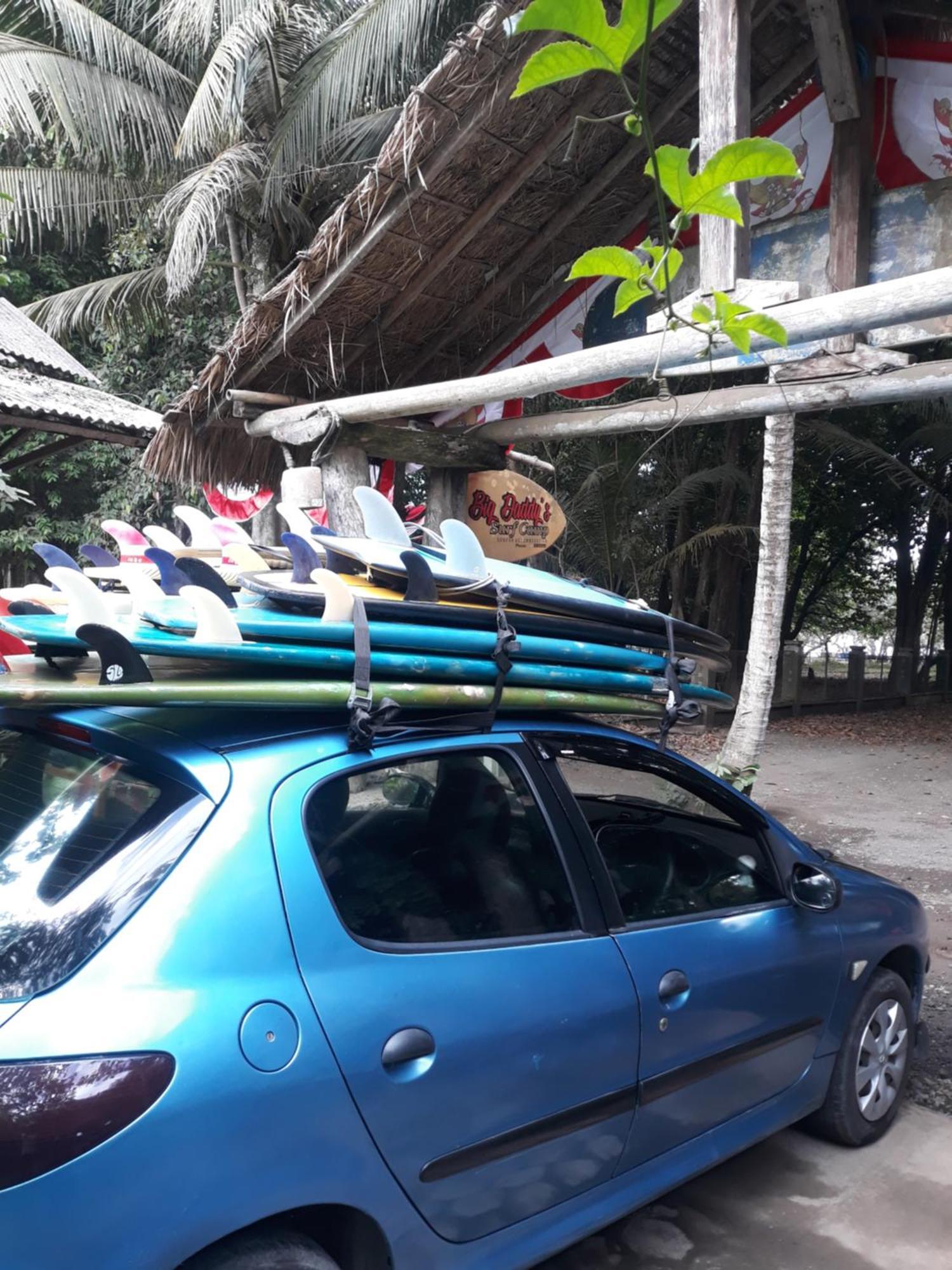 Apartament Big Daddy'S Surfcamp Pasanggaran Zewnętrze zdjęcie